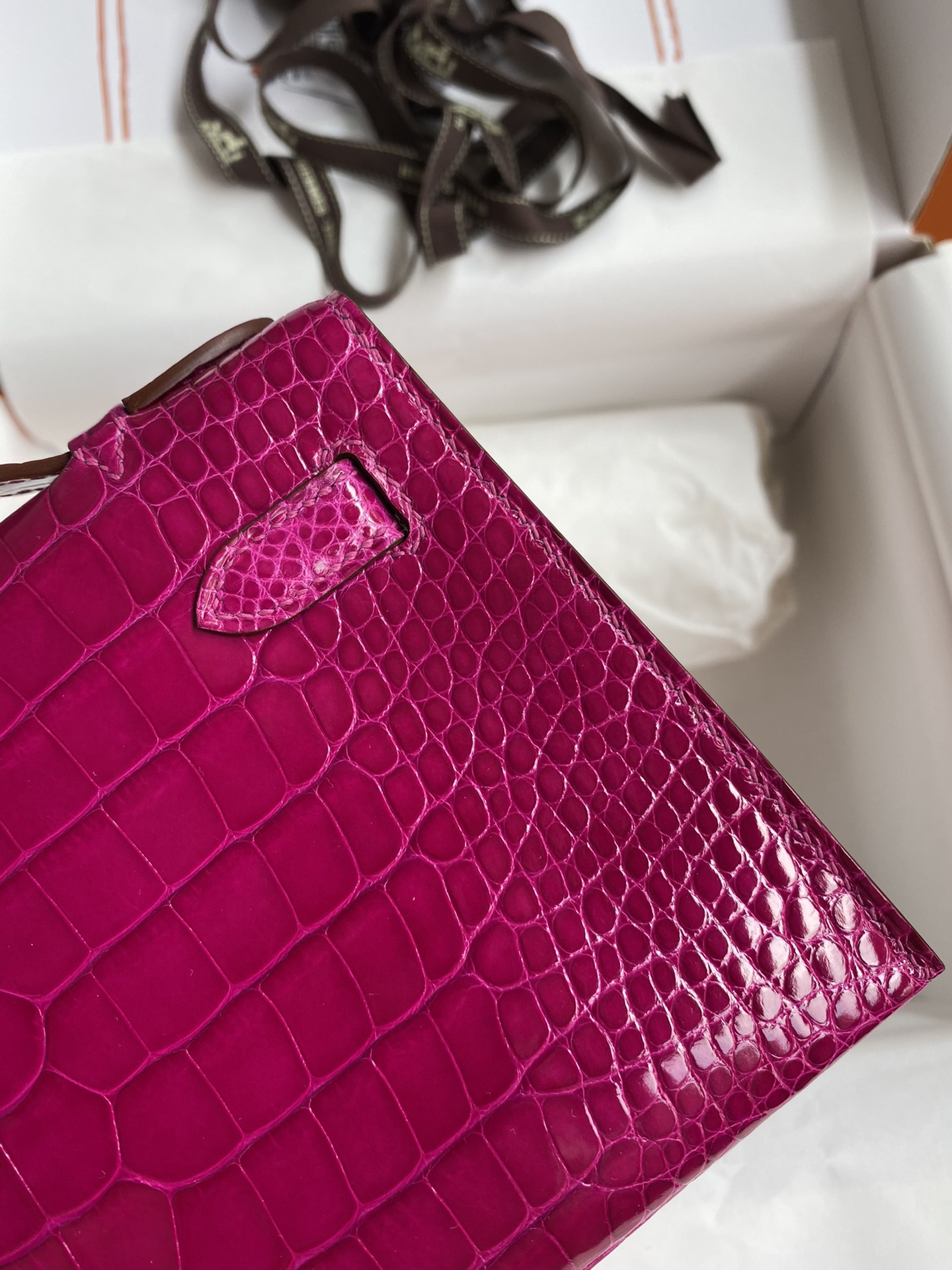 Hermes Mini Kelly Pochette 22cm Bag In Purple Shiny Alligator Leather